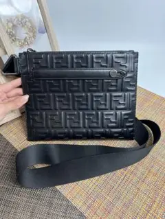 Item thumbnail for item 9690cb67-c7af-4cd0-a47c-8ee48126e3c9