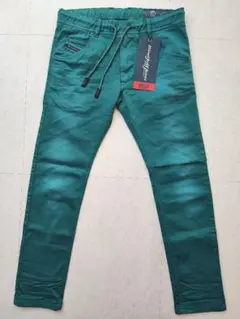 極美品 DIESEL Ｗ２６ デニム ジョグ KROOLEY-NE 0670M