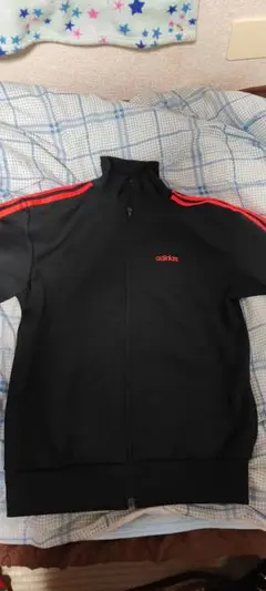 adidas 半袖ジャージジャケット 黒/赤