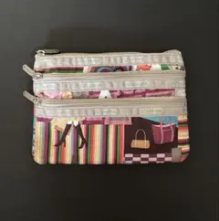 LeSportsac マルチカラーポーチ