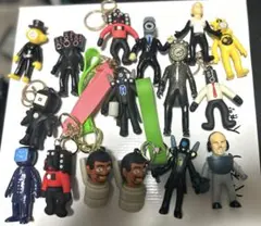 スキビディトイレ、スピーカーマン等のフィギュアやキーホルダー