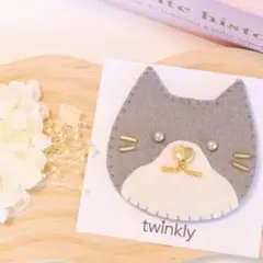 No.20 猫のハンドメイドコンパクトミラー