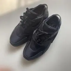 NIKE AIR HUARACHE 23cm
