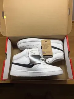 ナイキ　NIKE COURT VISOIIN MID NN 27センチ