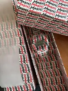 Item thumbnail for item 8048c5d8-aaa3-4737-9032-f737b5e24ca7