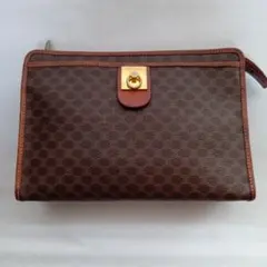 Item thumbnail for item 9471dbc1-7dfd-4d31-8427-441809b85183