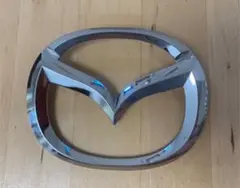 マツダ　メッキエンブレム