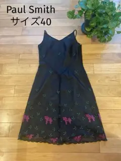 ブラック刺繍パーティードレス