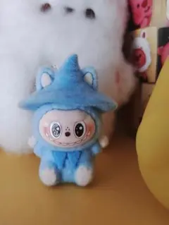 可愛いキャラクターぬいぐるみ（青・灰）