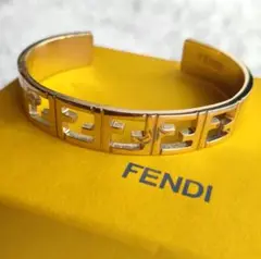 FENDI ゴールドバングル FFロゴ ズッカ 箱付き フェンディ ズッキーノ