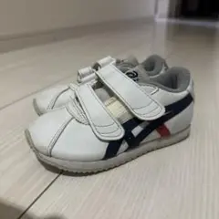 Item thumbnail for item c8306fbc-a2f3-465c-8d51-6207209c47a6