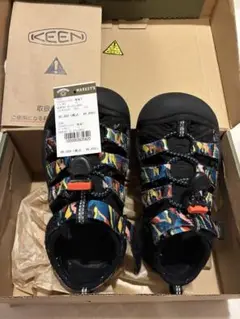 KEEN マルチカラー サンダル 箱付き