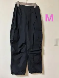 GU パラシュートカーゴパンツ　347853 M ブラック
