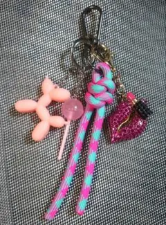 Item thumbnail for item d0ade8fb-521e-48f5-830f-637547c35144