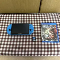 PS Vita 本体 青色 + 進撃の巨人　プロスピ　訳あり