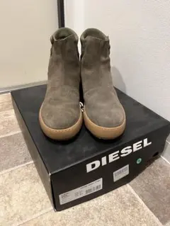 DIESEL オリーブグリーン サイドゴアブーツ