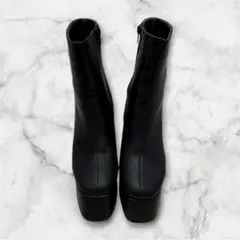 Item thumbnail for item 3c7520ae-e41f-43b6-bcd2-0d2d7bdea830