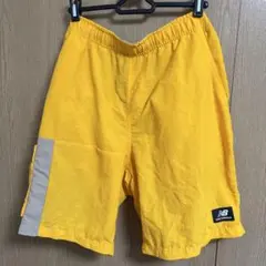 ニューバランス　ハーフパンツ　イエロー