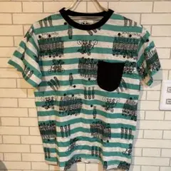 ユニークなキャラクターTシャツ