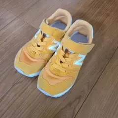New Balance スニーカー 17cm イエロー