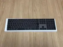 Magic Keyboard（テンキー付き）- 日本語（JIS） スペースグレイ