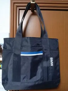 Item thumbnail for item 8ef80438-cdc7-4eb7-9dfb-1b79975d3ebd