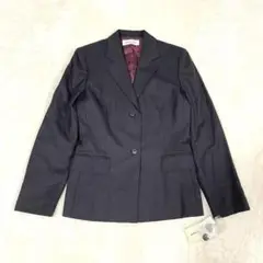 Item thumbnail for item 10509907-caab-474d-93f6-656e932a7ce3