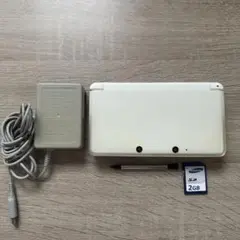 【極美品】ニンテンドー3DS アイスホワイト