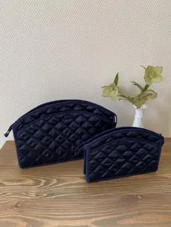 未使用　ネイビー キルティングポーチ 内側防水加工　2点セット