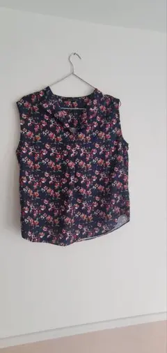 Item thumbnail for item 6337a440-f89d-4763-8f03-600f7d9af10d