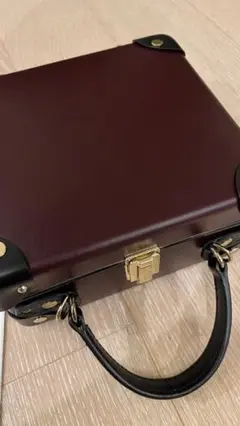 グローブトロッター バッグ