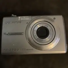 OLYMPUS FE-220D コンパクトデジタルカメラ