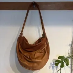ステファン　ドレープデザイン ショルダーバッグ