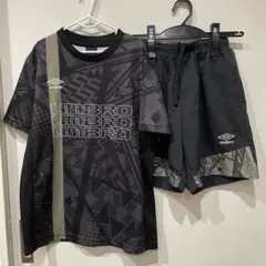 umbro Tシャツとショーツセット 150