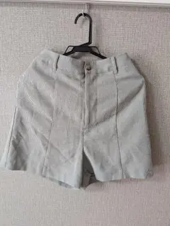 ショートパンツ