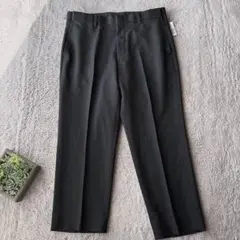 新品(L)美品/未使用/クロップドパンツ/スラックス/黒/センタープレス/ズボン