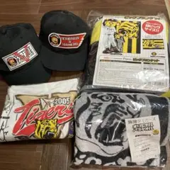 【新品未使用】タグ付き　阪神タイガース 2003年優勝記念レアリバーシブルハット 新品未使用】タグ付き 阪神タイガース 2003年優勝記念レア