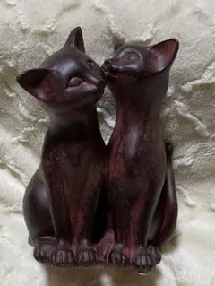 猫のカップル彫刻 約17cm