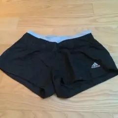 adidas supernova ショートパンツ 黒 レディース