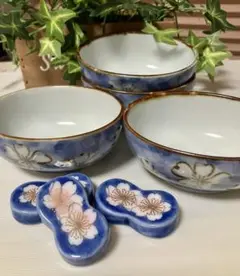 桜模様の小鉢4個と箸置き3個セット