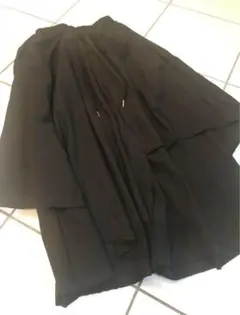 ブラック　アシンメトリーキュロット　未使用　M