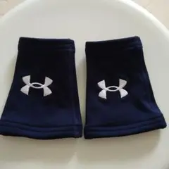 Under Armour ネイビー リストバンド