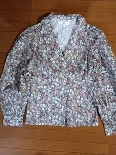 本日限定価格　新品【MOUSSY】花柄襟付き長袖シャツ　M-Lサイズ