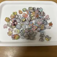 ①アクリルパーツ