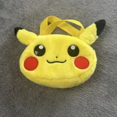ピカチュウ ぬいぐるみポーチ
