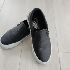 VANS ULTRA CUSH ブラックスリッポン
