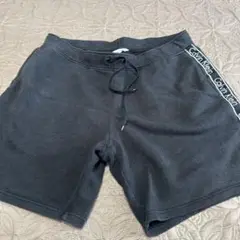 Calvin Klein 黒ショートパンツ　メンズ　3 L 中古