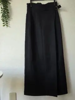 最終お値下げJUNOAT　ロングスカート　ジップ　スリット　ポケット　ブラック