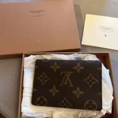 LOUIS VUITO 定期入れ カード入れ モノグラム 未使用