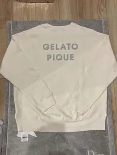 ジェラートピケGELATO PIQUE アイボリー ロゴスウェット定価７９２０円